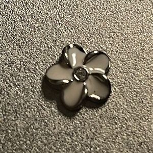 🦉💎Origami Owl plumeria charm Authentic